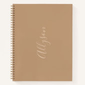 Trendy Verticale Naam in Tan Script, Koffie Notitieboek (Voorkant)