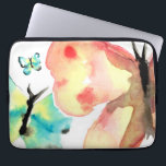 Trendy, vlinder waterverf laptop sleeve<br><div class="desc">Wikkel uw laptop in het delicate uiterlijk van onze "Butterfly Whispers - Waterverf Art Laptop Sleeve". Oorspronkelijk geschilderd in waterverven voor een gekoesterde dochter, dit ontwerp is voorzien van etherische vlinders, waardoor een vleugje van de elegantie van de natuur aan uw dagelijkse routine. Elke vlinder op deze laptophoes is een...</div>