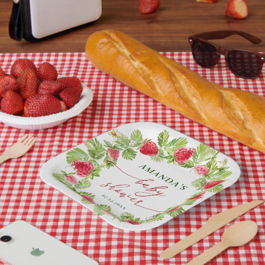 Trendy Waterverf Meadow Strawberry Baby shower Papieren Bordje (Picknick)
