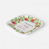 Trendy Waterverf Meadow Strawberry Baby shower Papieren Bordje (Gebogen)