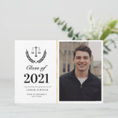 Trendy wet school afstuderen fotoaankondiging kaart (Staand voorkant)