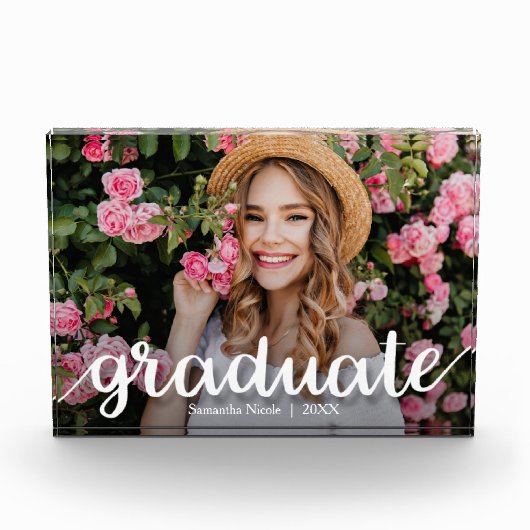 Trendy White Script Afstuderen Modern Fotoblokken (Voorkant)