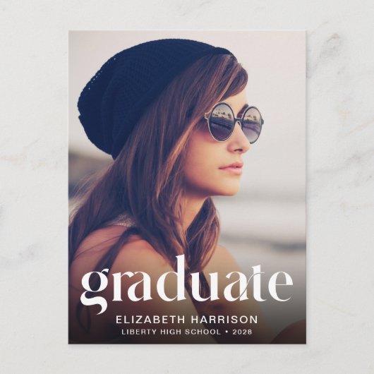 Trendy White Typography Photo Afstuderen Aankondigingskaart (Voorkant)