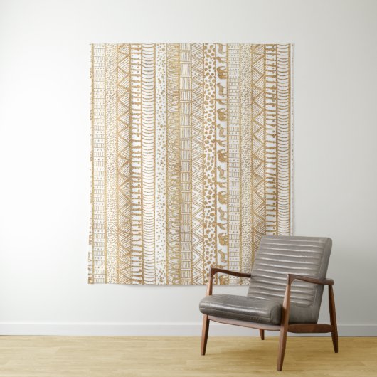 Trendy Wit Goud Tribal Afrikaans Patroon Wandkleed (In situ)