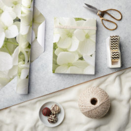 Trendy Witte Hydrangea Floral Cadeaupapier