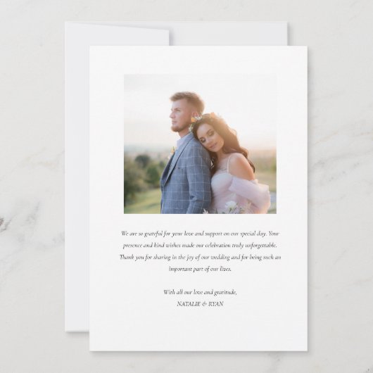 Trendy witte kalligrafie bruiloft bedankkaart (Achterkant)