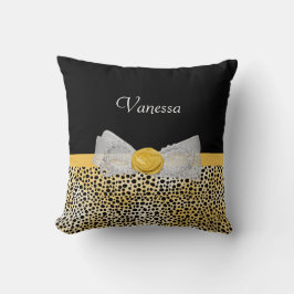 Trendy Yellow Cheetah Print Fancy Bow and Name Kussen