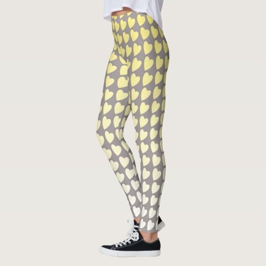 Trendy Yellow en Gray Heart Pattern Gradient Leggings (Links)