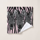 Trendy Zebra Herd op Zebra Print Pink Bad Handdoek (Wasdoekje)