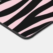 Trendy Zebra Herd op Zebra Print Pink Bureaumat (Hoek)