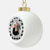 Trendy zwart-wit geruite vrolijke kerst keramische bal ornament (Rechts)
