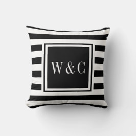 Trendy zwart wit streep monogram kussen