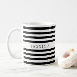 Trendy zwart-wit strepenpatroon naam koffie M Koffiemok