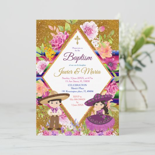 Tres Anos Paarse Mexican Fiesta Baptism Invitation Kaart (Staand voorkant)