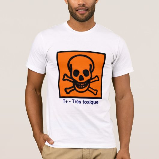 Très Toxique T-Shirt (Voorkant)