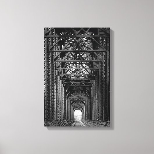 Trestle Bridge in zwart-wit Canvas Afdruk (Voorkant)