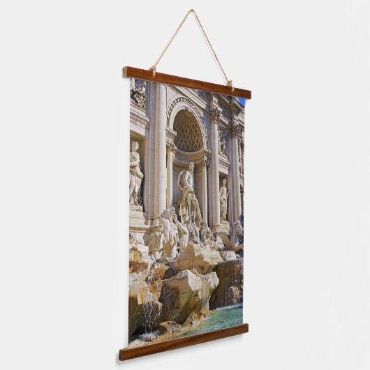 Trevi Hangend Wandkleed (Gebogen)