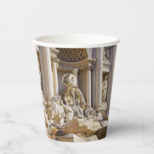 Trevi Papieren Bekers (Voorkant)