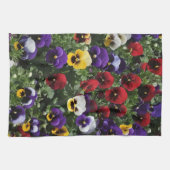 Tri Coloured Pansies: een symfonie van kleuren in  Theedoek (Horizontaal)