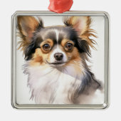 TRI GEKLEURDE LANGHARIGE CHIHUAHUA PUPPY DOG METALEN ORNAMENT (Voorkant)