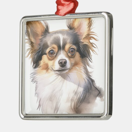 TRI GEKLEURDE LANGHARIGE CHIHUAHUA PUPPY DOG METALEN ORNAMENT (Links)