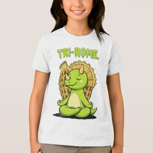 Tri-Rome Zen Triceratops: Cute Dinosaur Yoga bij t Tri-Blend Shirt