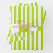 Triangle Stripes - Lime Green en White Inpakpapier Vel (In situ)