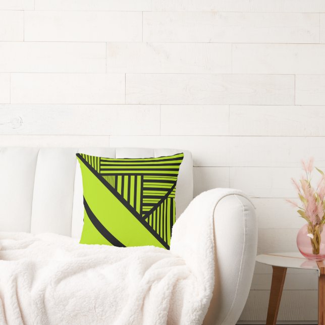 Triangle Stripes - Lime Green Kussen (Bank)
