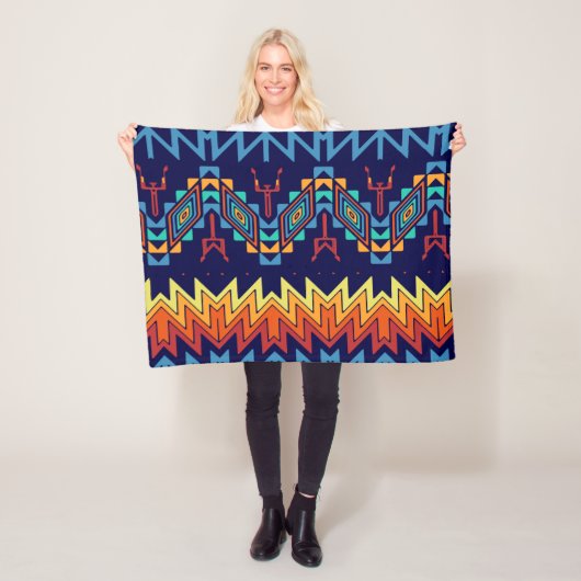 Tribaal ontwerp abstract ontwerp fleece deken (In situ)