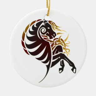 Tribaal paard keramisch ornament