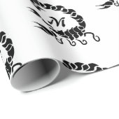 Tribal Black Scorpion Monogram Cadeaupapier (Rol Hoek)