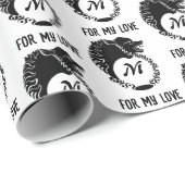 Tribal Black Wolf Head Silhouette Laurel Monogram Cadeaupapier (Rol Hoek)