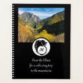 Tribal Black Wolf Silhouette Laurel Monogram Foto Planner (Voorkant)