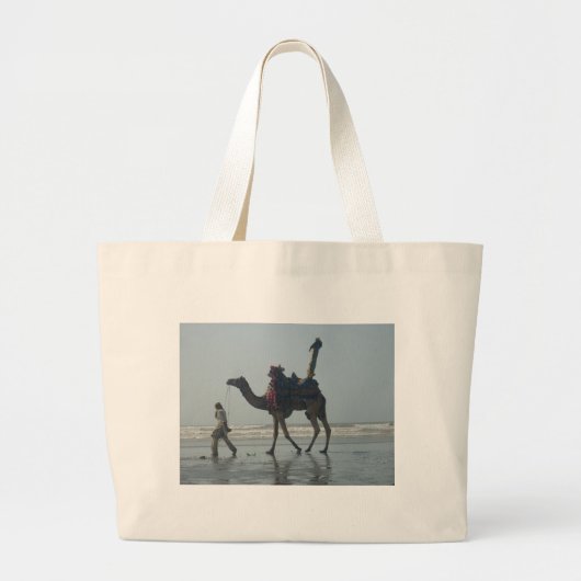 Tribal Camel Ride: Morning Tide Sands & Zee Grote Tote Bag (Voorkant)