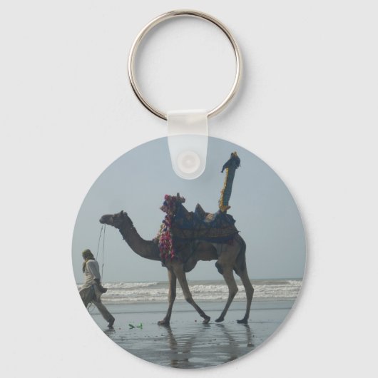 Tribal Camel Ride: Morning Tide Sands & Zee Sleutelhanger (Voorkant)