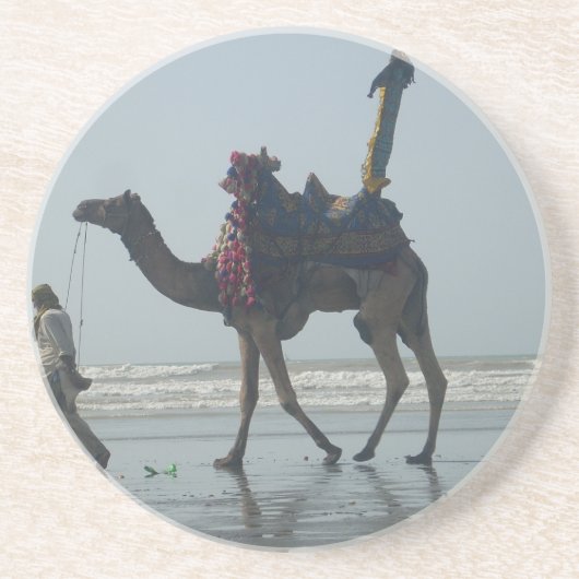 Tribal Camel Ride: Morning Tide Sands & Zee Zandsteen Onderzetter (Voorkant)