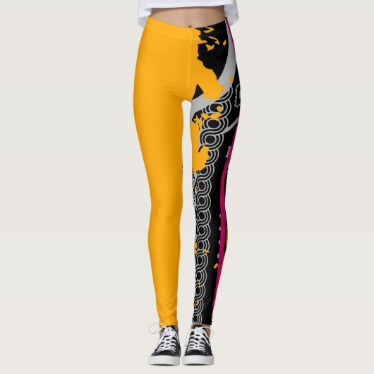 Tribal Fusion Bold Geel & Roze met Leggings (Voorkant)