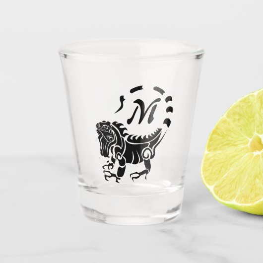Tribal Iguana Monogram Shot Glas (Voorkant)