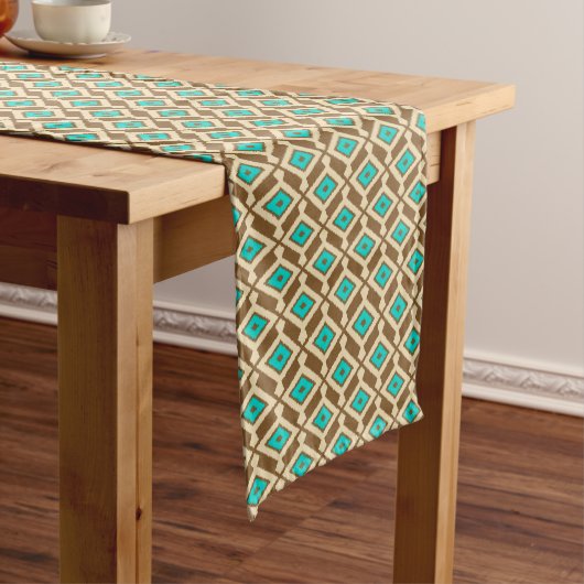 Tribal Ikat Pattern, Beige, Taupe en Turquoise Korte Tafelloper (Voorbeeld)