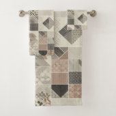 Tribal Kaleidoscope Geometrische Cool Abstracte aa Bad Handdoek (Insitu)