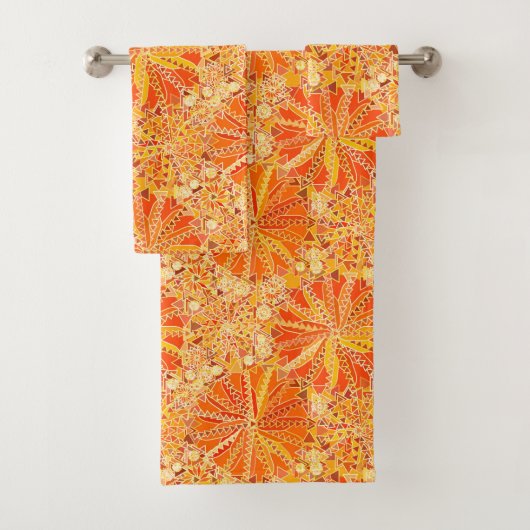 Tribal Mandala Print, Oranje en mosterd Gold Bad Handdoek (Insitu)