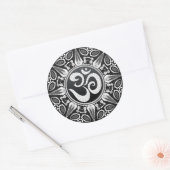 Tribal Sun Zwart + Wit Om Goa NewAge Sticker (Envelop)