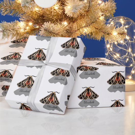 Tribal Tiger Moth Monogram Cadeaupapier (Feestdagen)