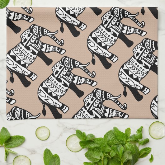 Tribal Walking Elephant Theedoek (Gevouwen)