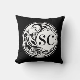 Tribal Wolf Monogram Kussen