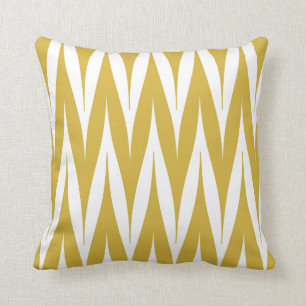 Tribal Zigzag Spike Pattern Mustard Yellow Kussen