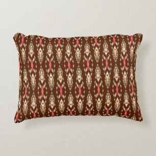 Tribale batik - Bruin, Tan en Koraal Accent Kussen