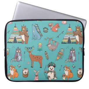 Tribale dieren: bospatroon. laptop sleeve