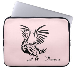 Tribale Pelikaan Kunst op Roze Laptop Sleeve