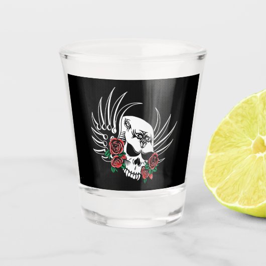 Tribale schedel met Rozen Shot Glas (Voorkant)